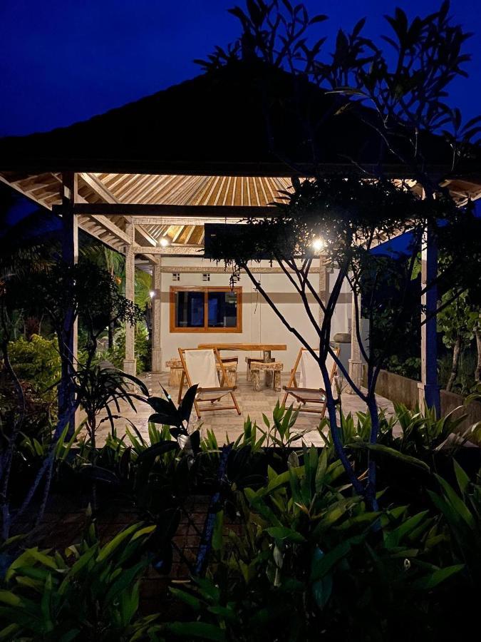 Maimalu Beach View Airsatang Exterior photo